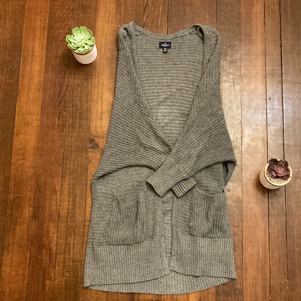 American Eagle Cardigan